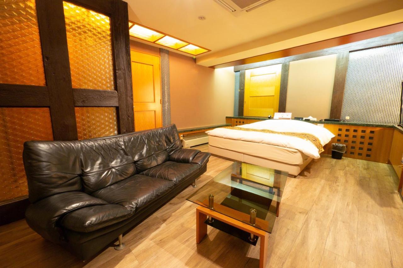 Hotel Rplus日高 (Adults Only) Hidaka  Buitenkant foto