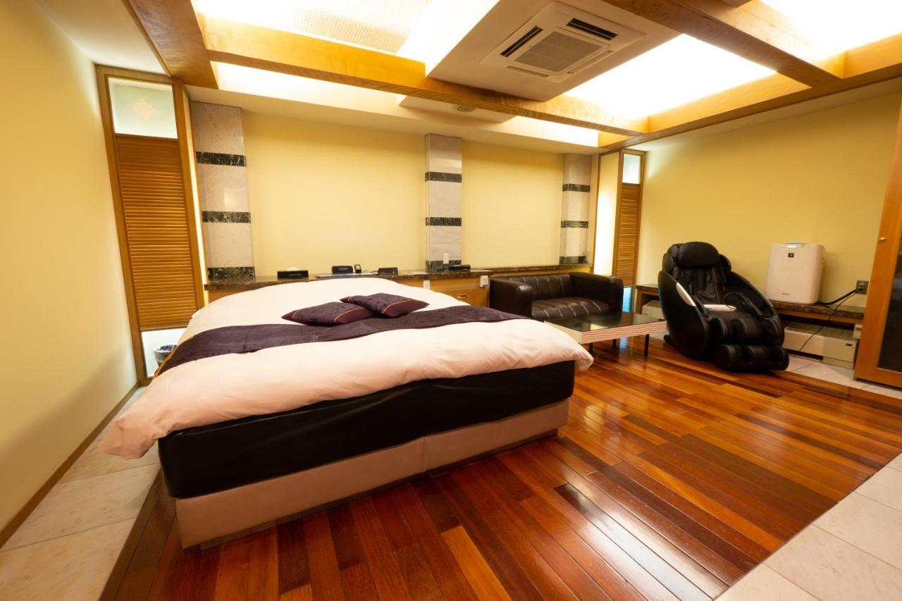 Hotel Rplus日高 (Adults Only) Hidaka  Buitenkant foto