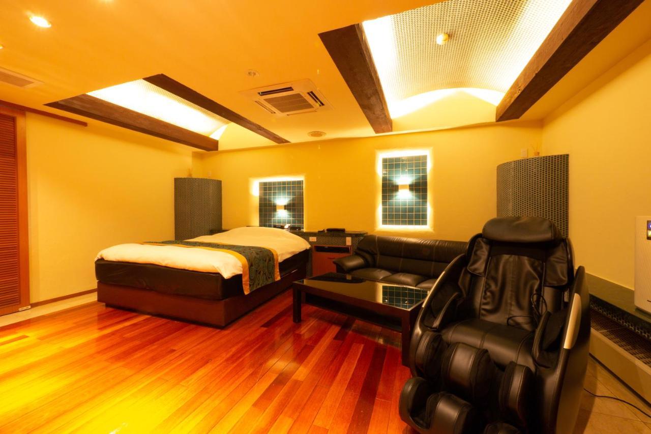 Hotel Rplus日高 (Adults Only) Hidaka  Buitenkant foto